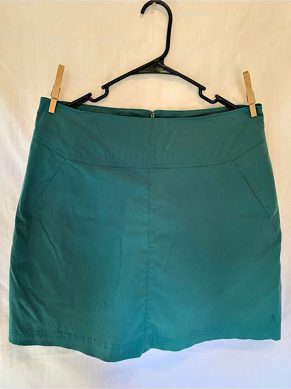 Royal Robbins Women's Green Mini Skirt Size 12